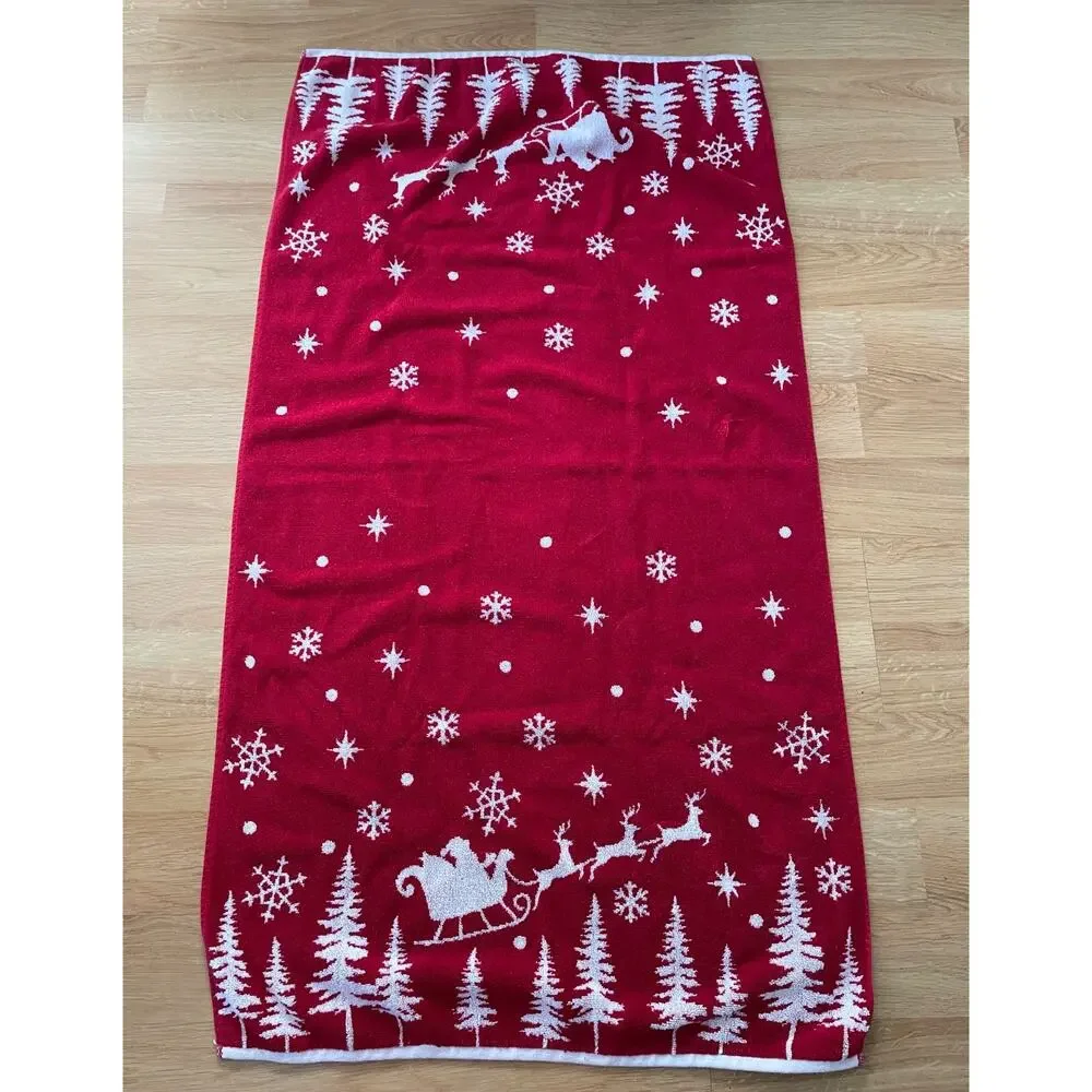 Deborah Connolly Designs 2 pc.set Bath Towels White & Red Christmas Santa Sleigh